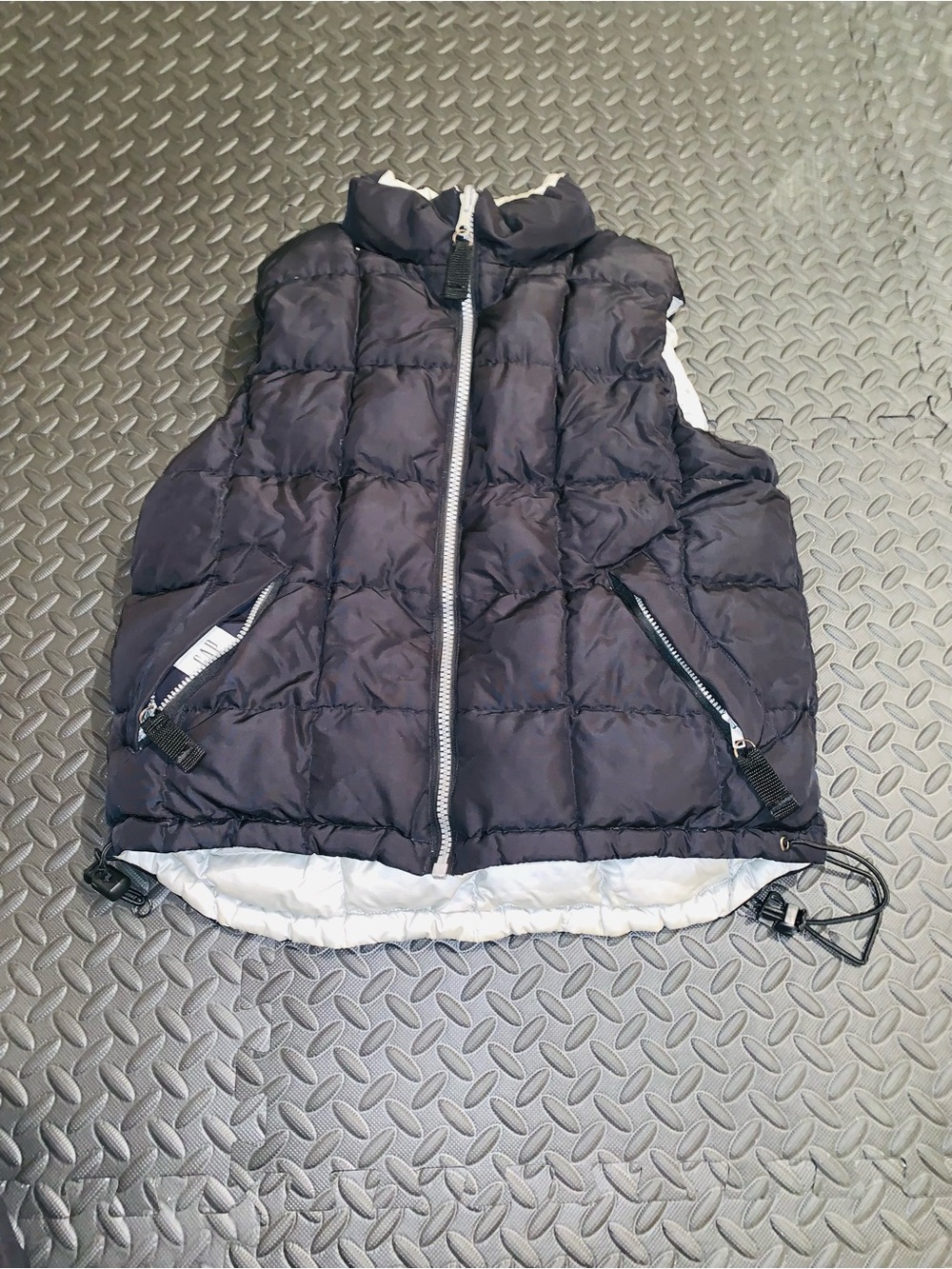 Vintage GAP Black or White Reversible Puffer Vest